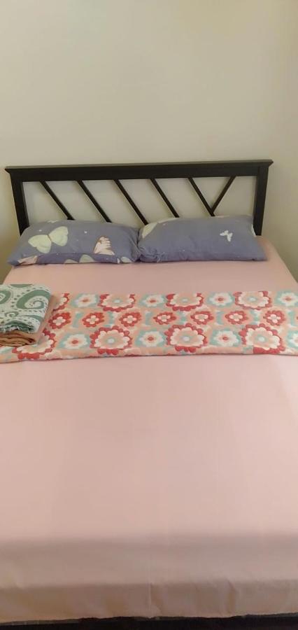 Ekonumi Rooms At Moonwalk Paranaque Paranaque City Esterno foto