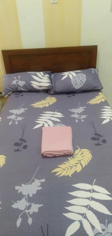 Ekonumi Rooms At Moonwalk Paranaque Paranaque City Esterno foto