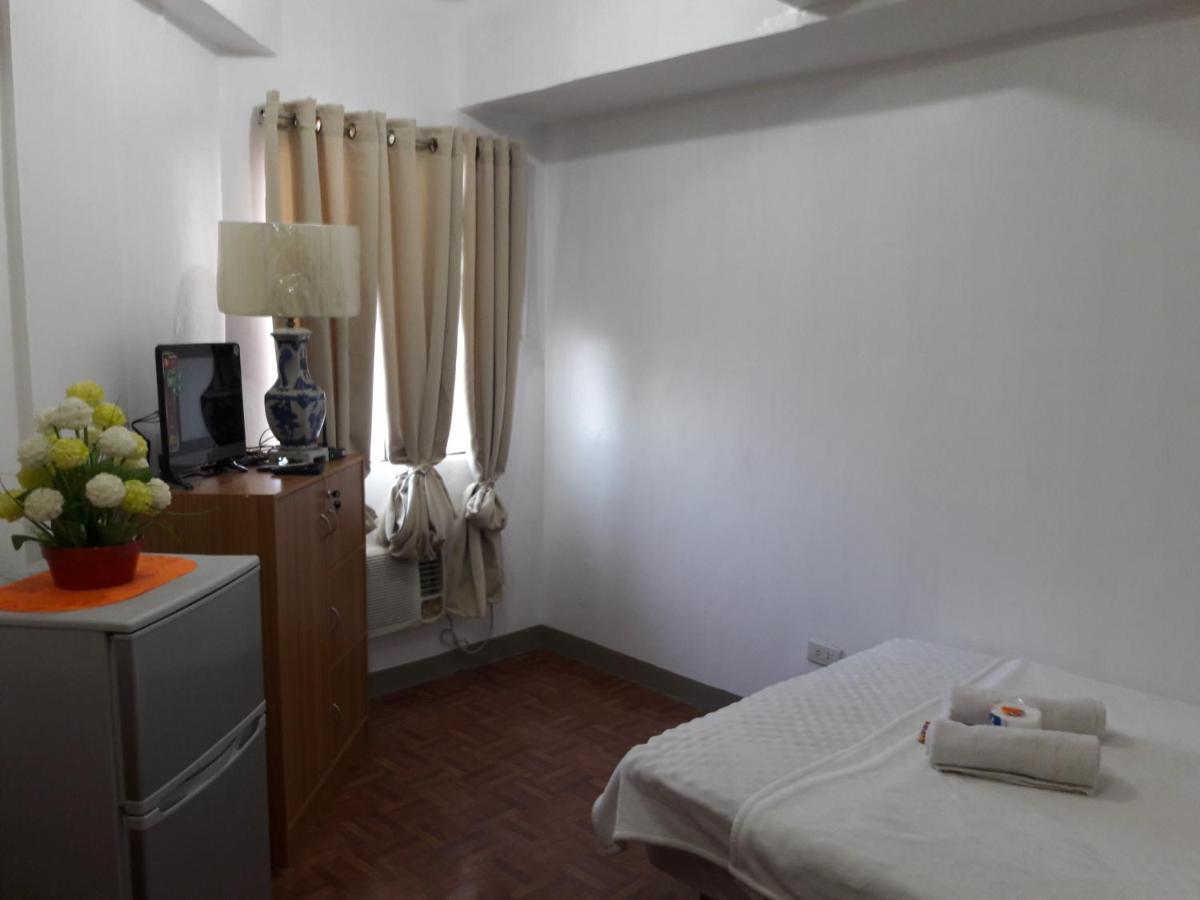Ekonumi Rooms At Moonwalk Paranaque Paranaque City Esterno foto